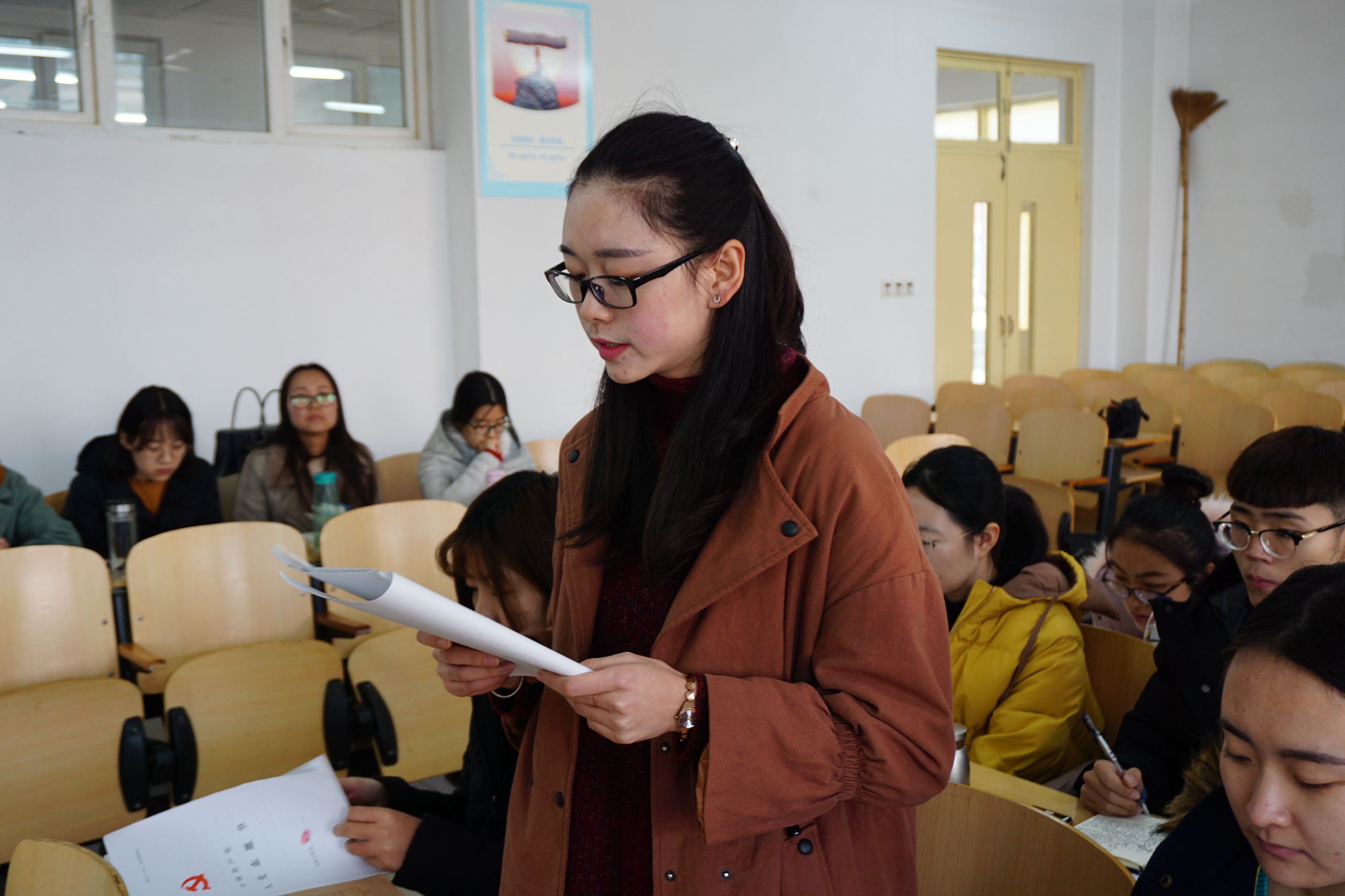 我院召开党支部党员发展大会