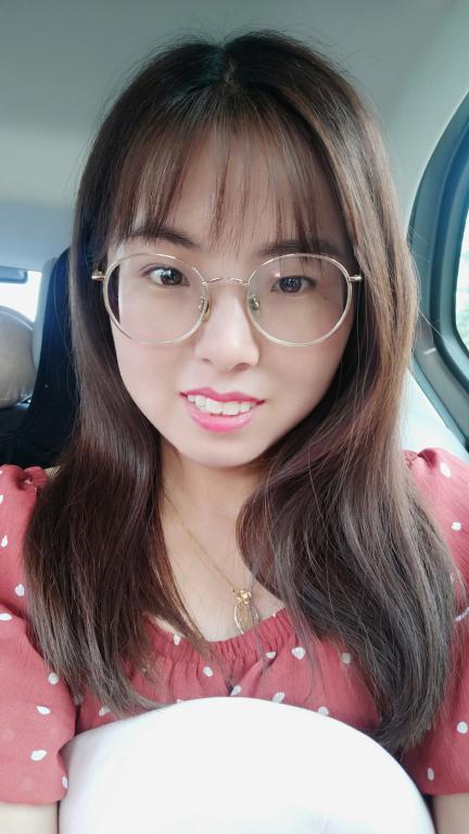 付晓莉,山东济南人,毕业于山东师范大学,硕士研究生